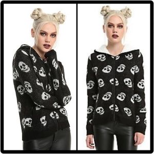Hot Topic SKULL HOODED SWEATER

Xl
